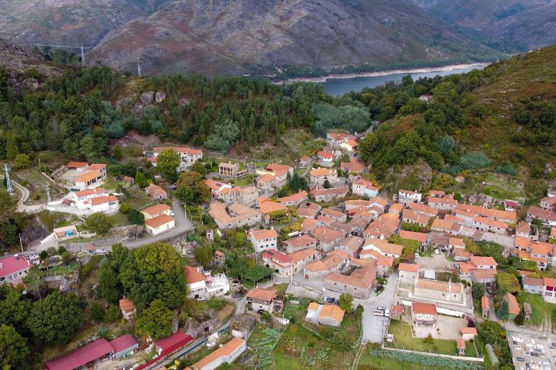 Casa Da Fonte image