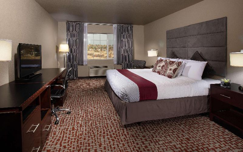 Coast Hilltop Inn image 6