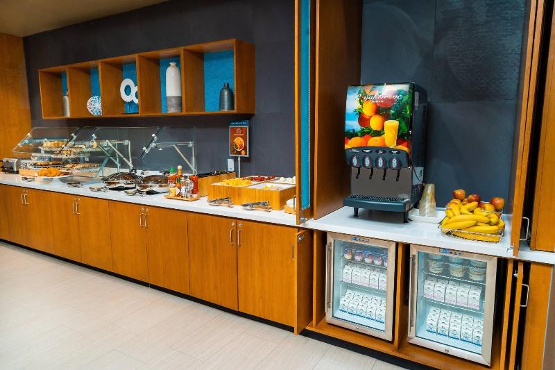 Springhill Suites By Marriott Newark Fremont image