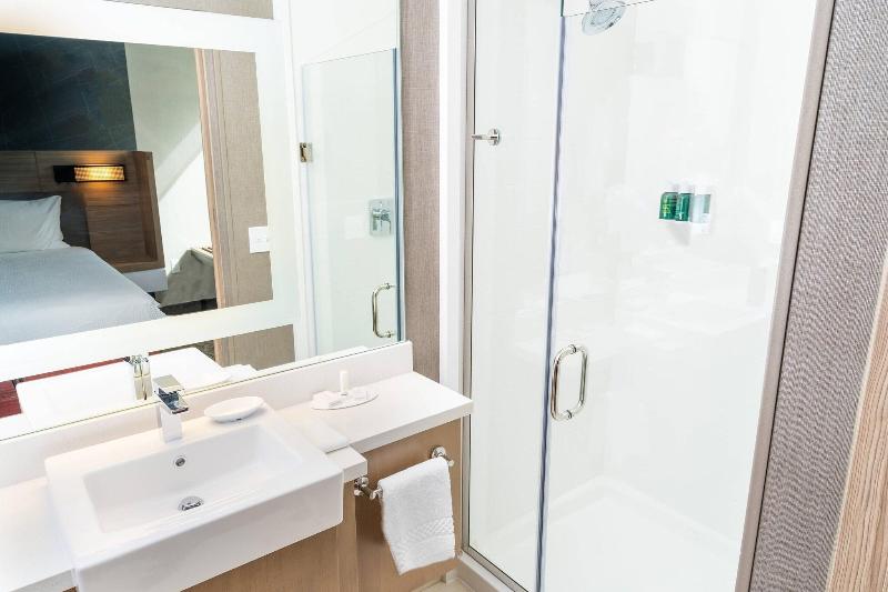 Springhill Suites By Marriott Newark Fremont image