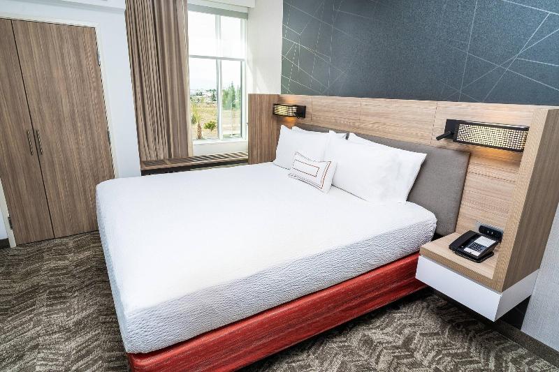 Springhill Suites By Marriott Newark Fremont image