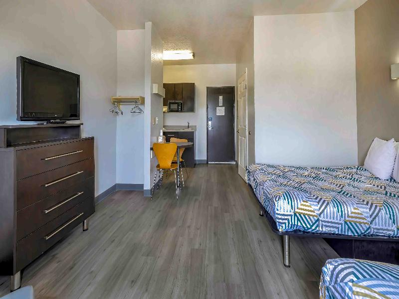 Motel 6 Cedar Park, Tx  GA image