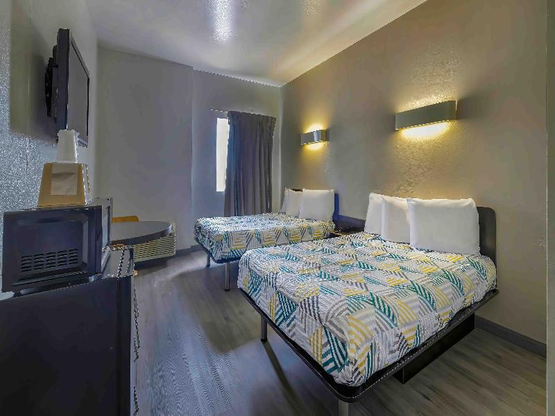 Motel 6 Cedar Park, Tx  GA image