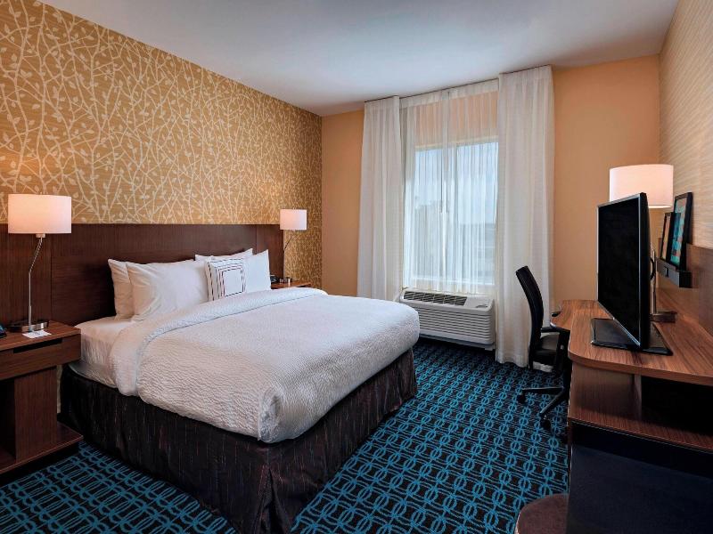 Fairfield Inn & Suites by Marriott Austin Buda image