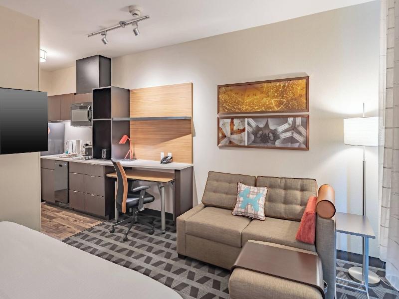 Towneplace Suites By Marriott Austin South image
