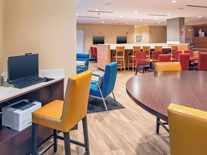 Towneplace Suites By Marriott Austin South image