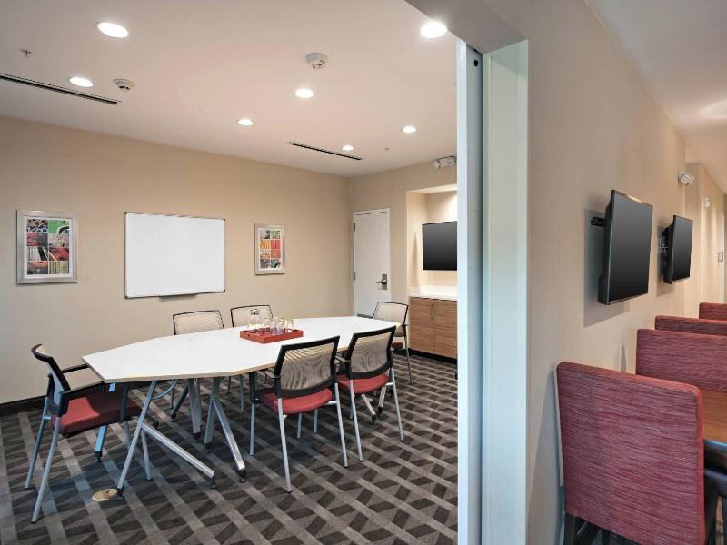 Towneplace Suites By Marriott Austin South image