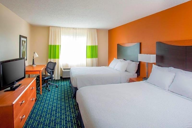 Fairfield Inn Middletown Monroe image