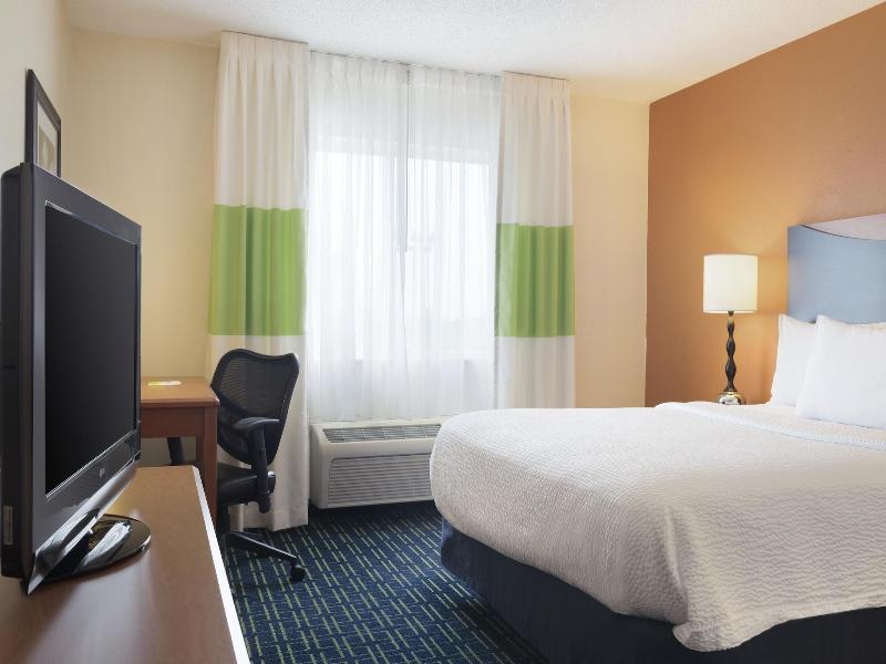 Fairfield Inn Middletown Monroe image