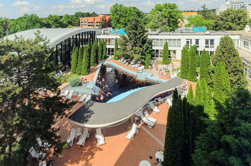 Hunguest Hotel Beke image