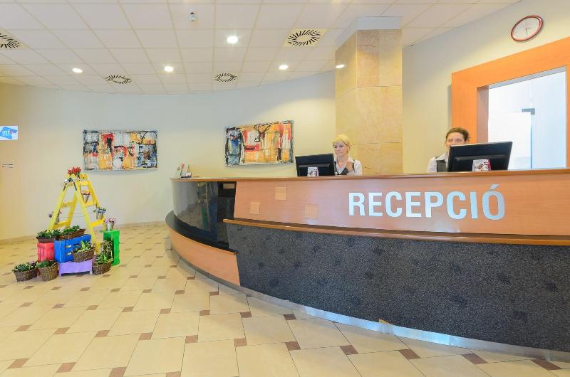 Hunguest Hotel Beke image