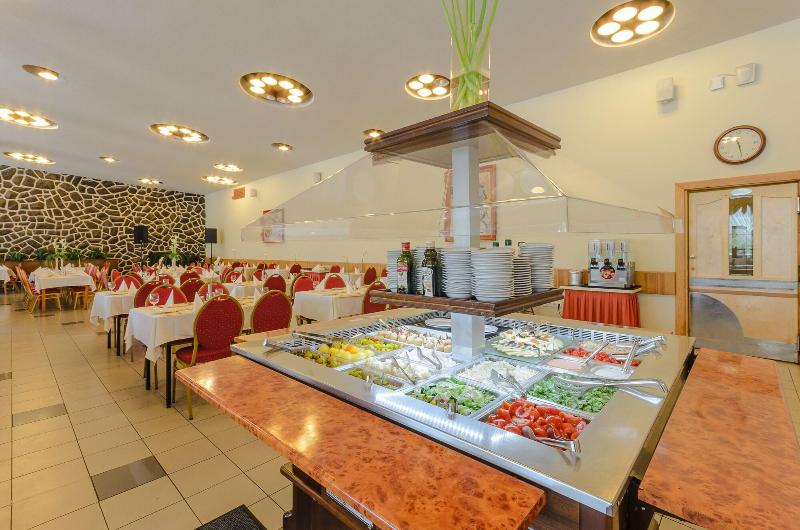 Hunguest Hotel Beke image