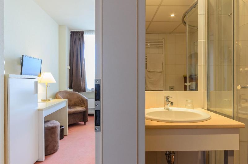 Hunguest Hotel Beke image