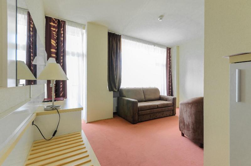 Hunguest Hotel Beke image