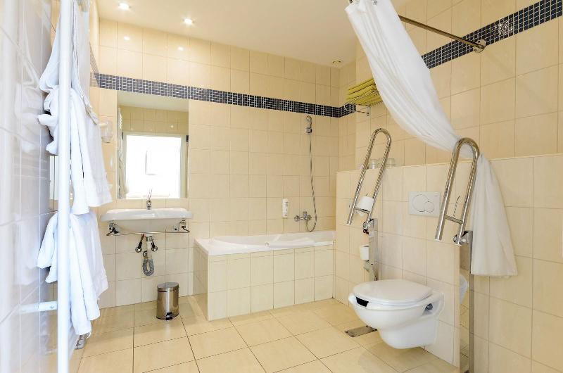 Hunguest Hotel Beke image