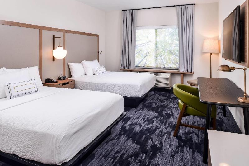 Fairfield Inn & Suites by Marriott Staunton image
