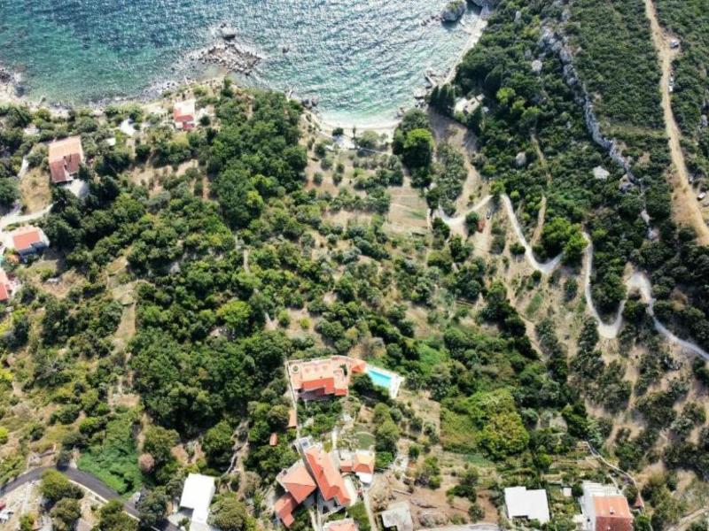 Apartments & Rooms Barisic image