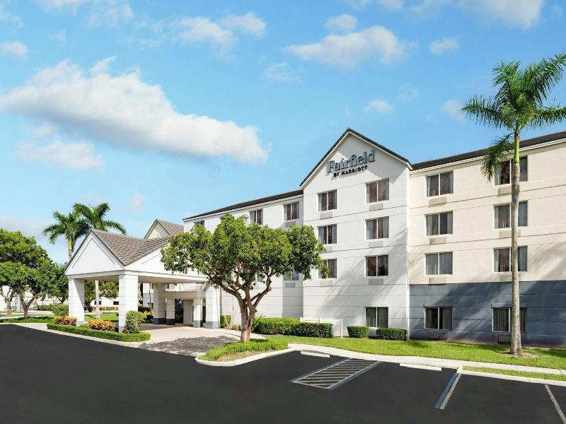 Fairfield Inn And Suites By Marriott Boca Raton image