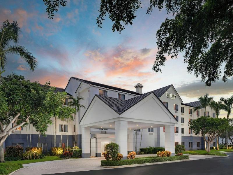 Fairfield Inn And Suites By Marriott Boca Raton image