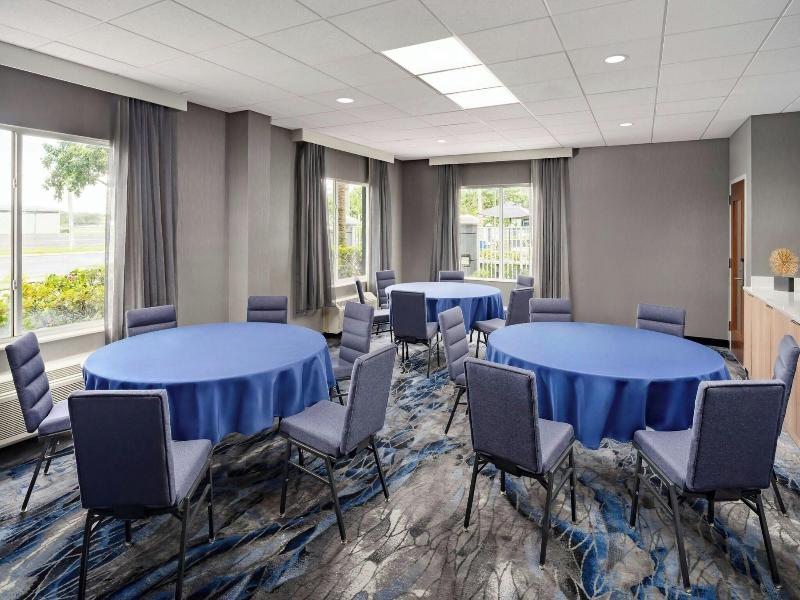 Fairfield Inn And Suites By Marriott Boca Raton image