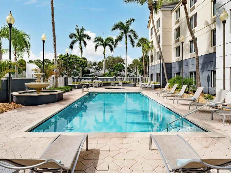 Fairfield Inn And Suites By Marriott Boca Raton image