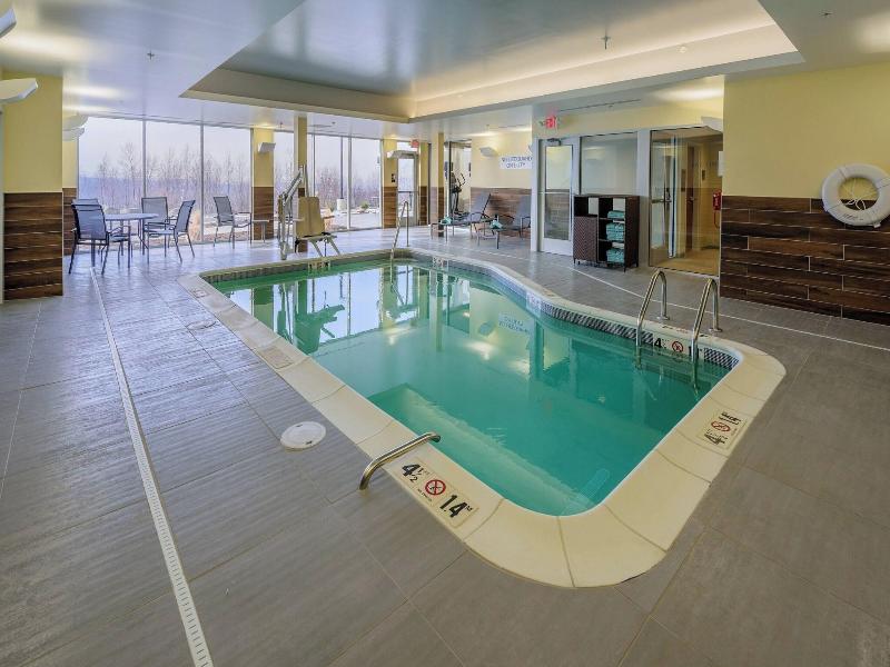 Fairfield Inn & Suites by Marriott Scranton Montag image