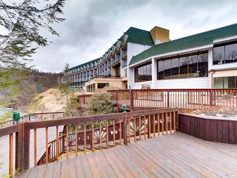 Chateau Resort & Conference Center image