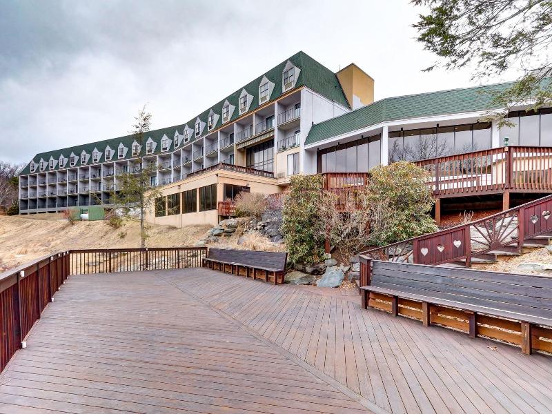 Chateau Resort & Conference Center image