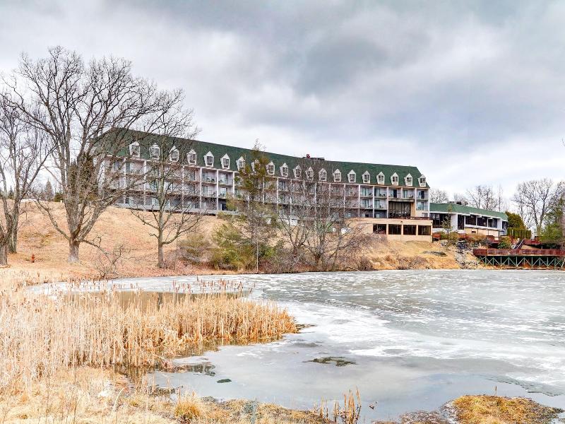 Chateau Resort & Conference Center image
