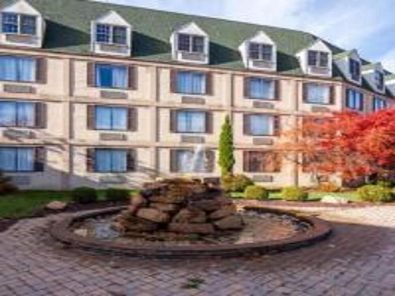 Chateau Resort & Conference Center image