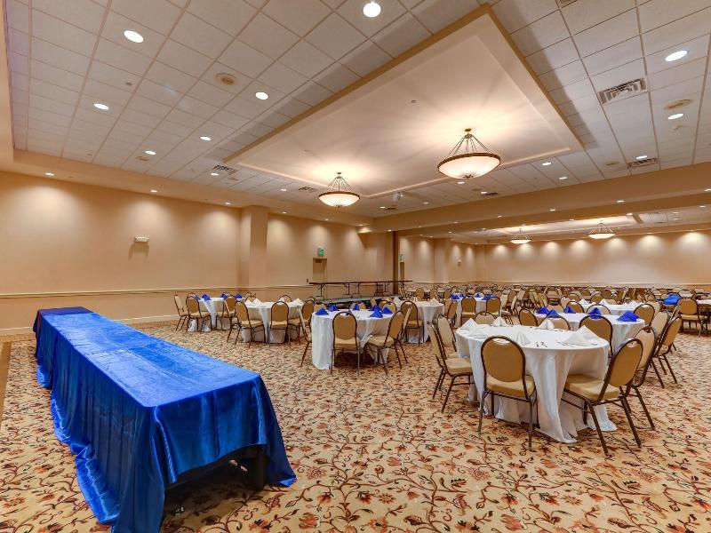 Chateau Resort & Conference Center image