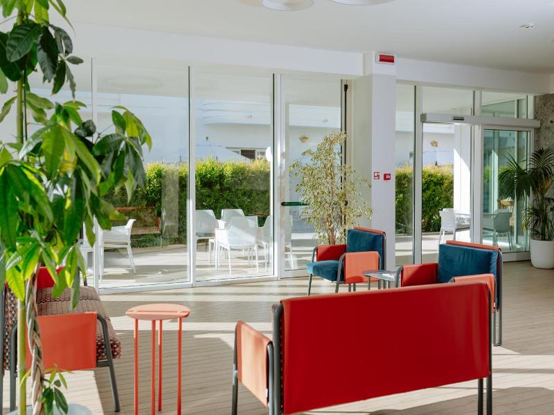 Hotel Caravel image