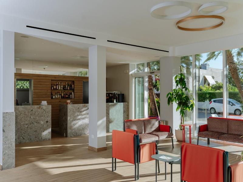 Hotel Caravel image