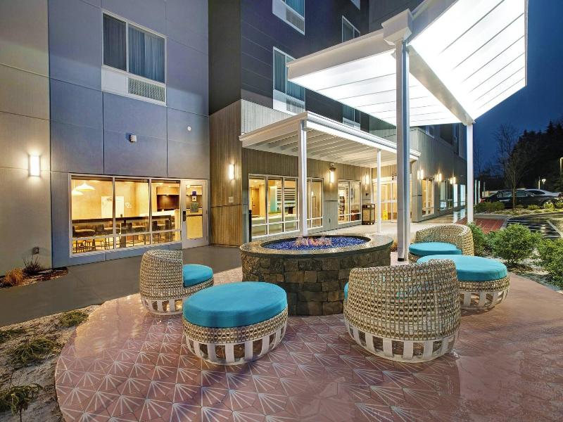 Towneplace Suites By Marriott Potomac Mills Woodbr image
