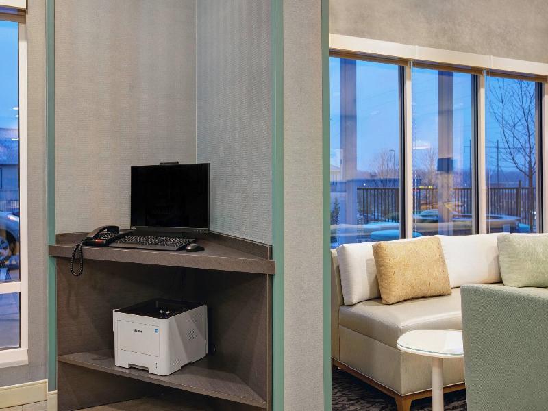 Towneplace Suites By Marriott Potomac Mills Woodbr image