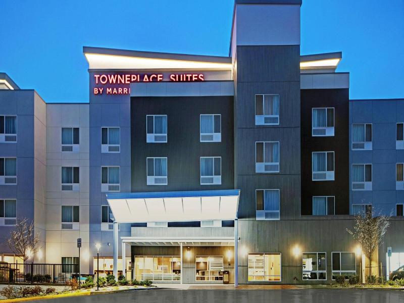 Towneplace Suites By Marriott Potomac Mills Woodbr image