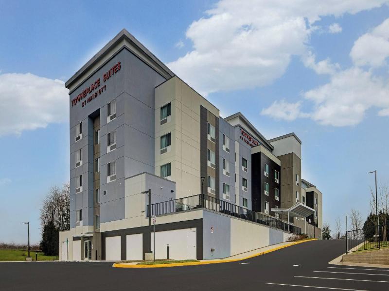 Towneplace Suites By Marriott Potomac Mills Woodbr image