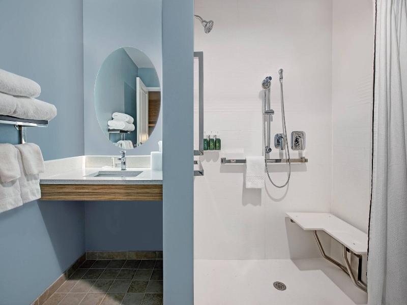 Towneplace Suites By Marriott Potomac Mills Woodbr image