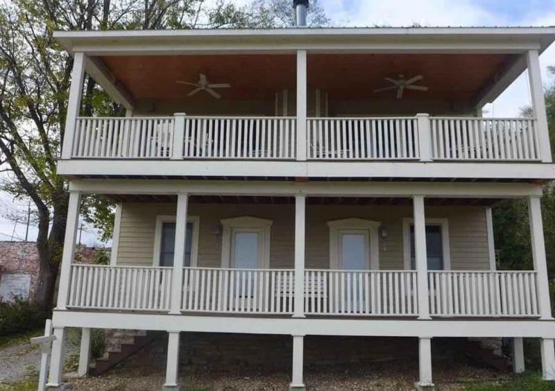 Riverside Inn image