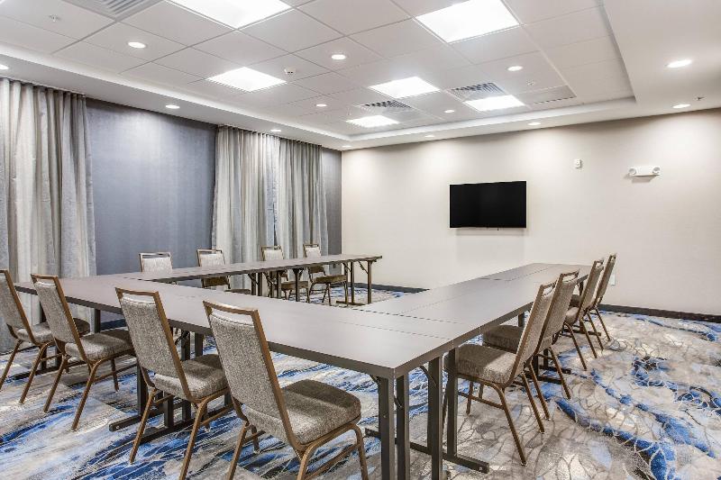 Fairfield Inn & Suites by Marriott Rolla image