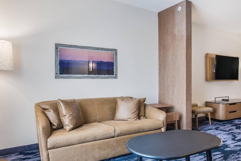 Fairfield Inn & Suites by Marriott Rolla image