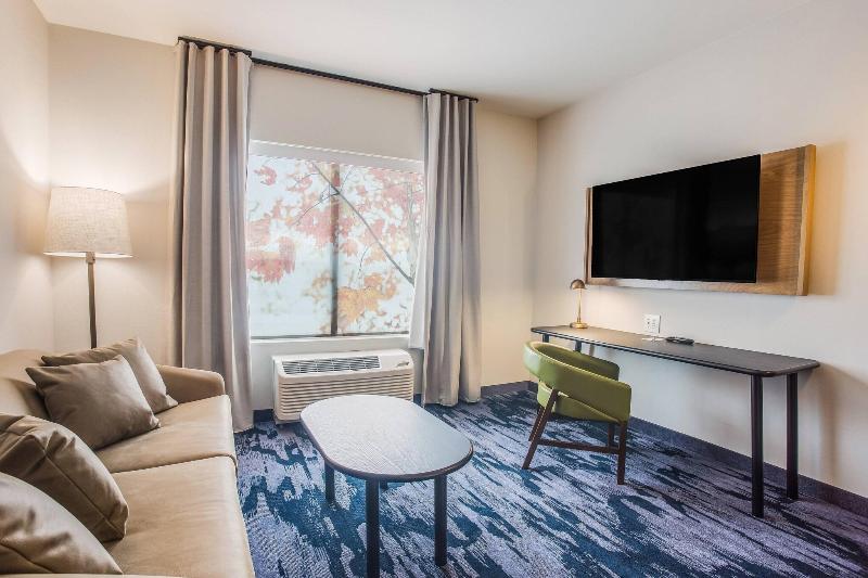 Fairfield Inn & Suites by Marriott Rolla image