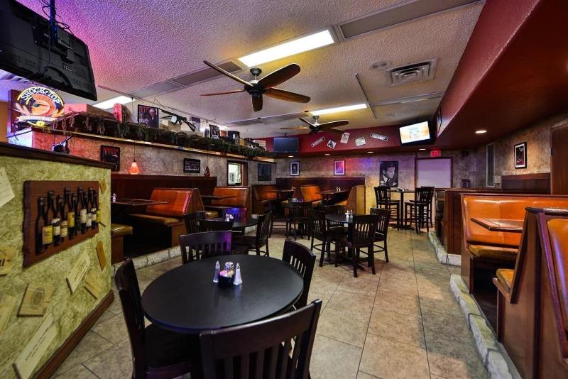 Budget Inn And Suites image