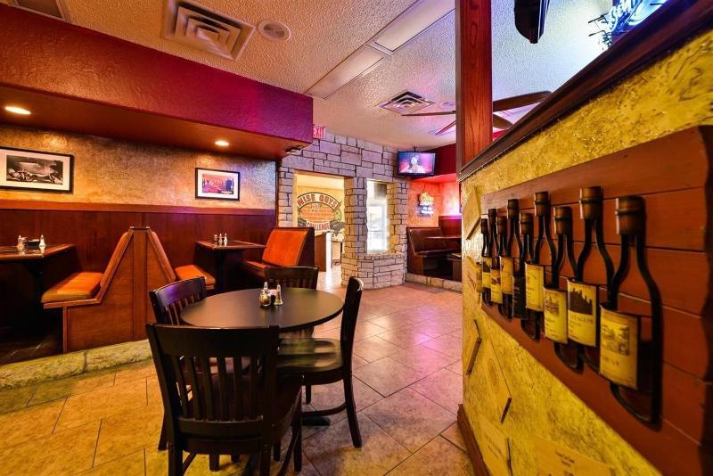 Budget Inn And Suites image