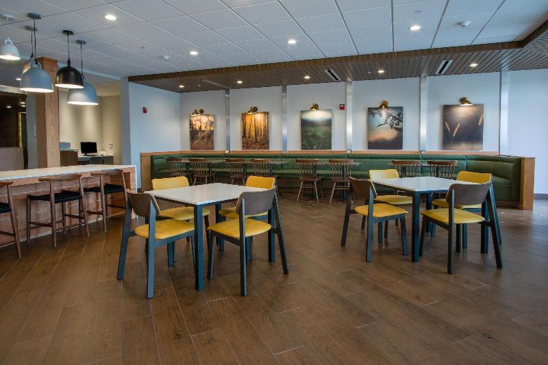 Fairfield Inn & Suites Duncan image