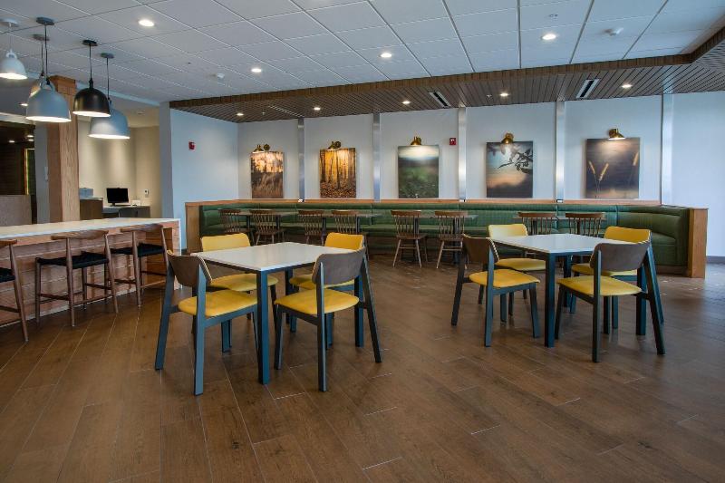 Fairfield Inn & Suites Duncan image
