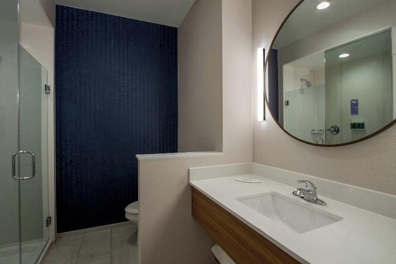 Fairfield Inn & Suites Duncan image