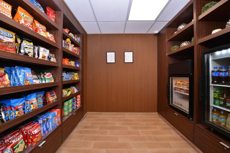 Fairfield by Marriott Rochester Henrietta/Universi image