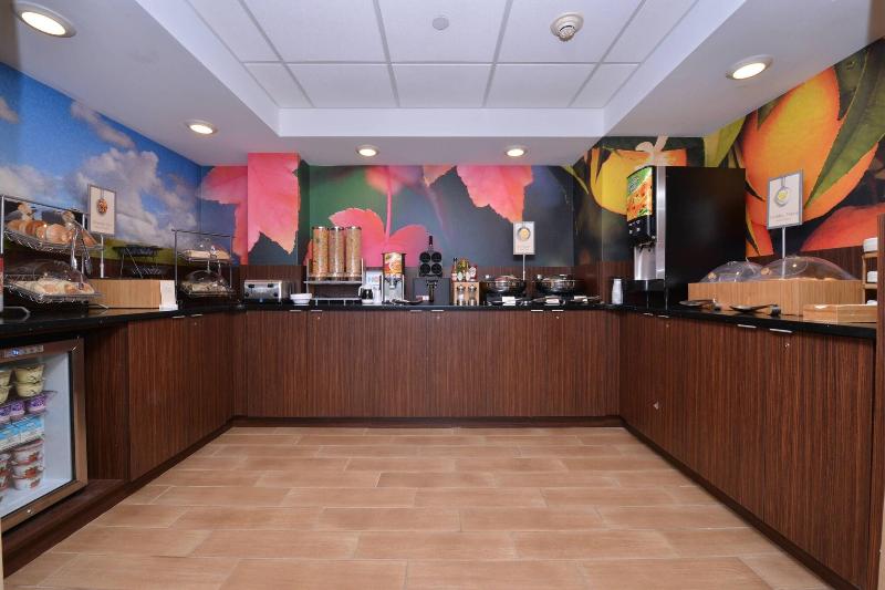 Fairfield by Marriott Rochester Henrietta/Universi image