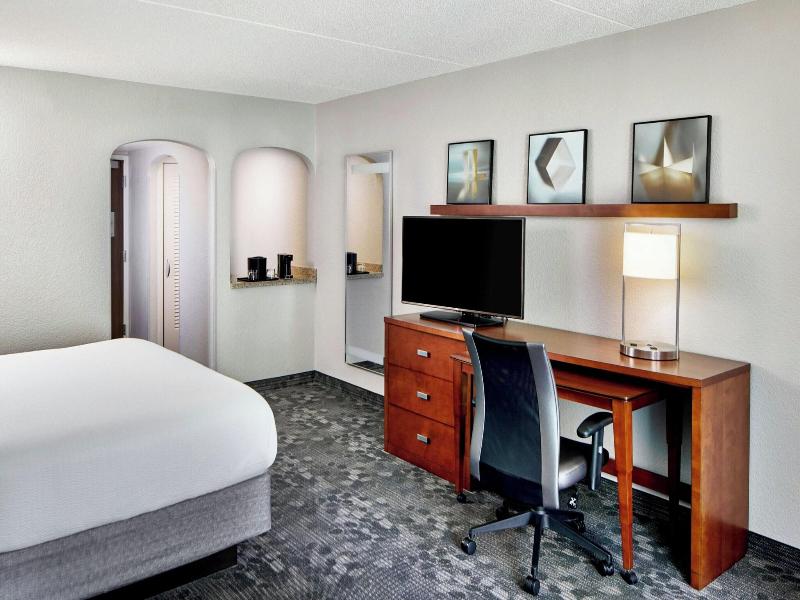 Courtyard by Marriott Rochester East/Penfield image